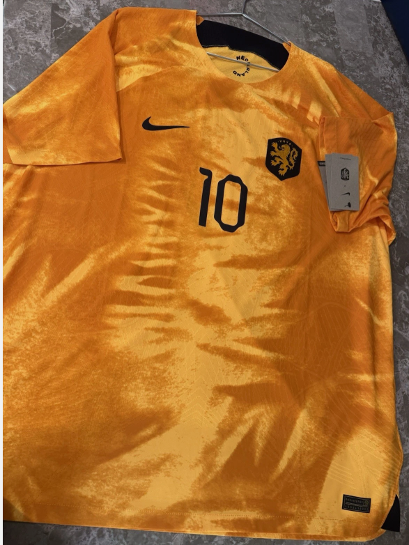 Nike Netherlands Men’s National Team Home Jersey Dennis Bergkamp 2XL