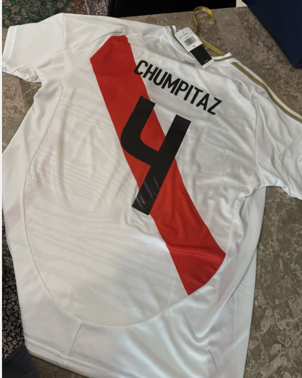 Adidas Peru National Team Home Men’s Soccer Jersey Hector Chumpitaz #4 XL