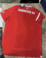 Hannover 96 Men’s Home Soccer Jersey 2021 - Macron - 3XL