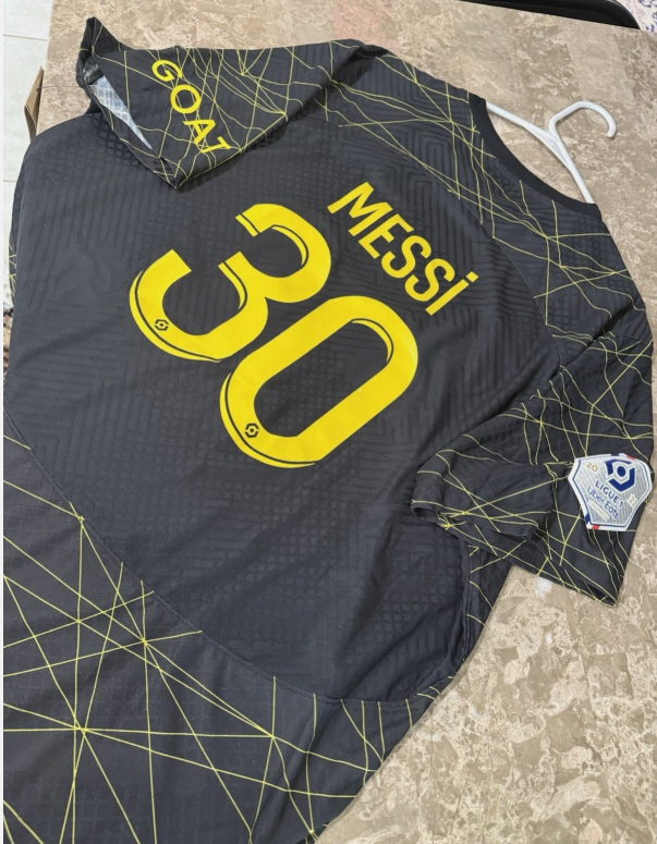 Paris Saint-Germain 22/23 Match Fourth Jersey Black And Yellow - Messi 2XL