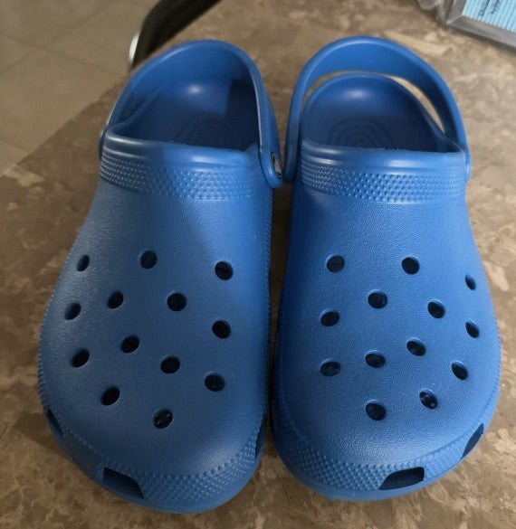 Crocs Classic Clog blue size 10 (Men)