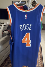 Nike New York KnicksHome Jersey Derrick Rose #4 Size 56