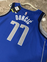 Nike NBA Dallas Mavericks - Swingman Jersey - Doncic Size 56
