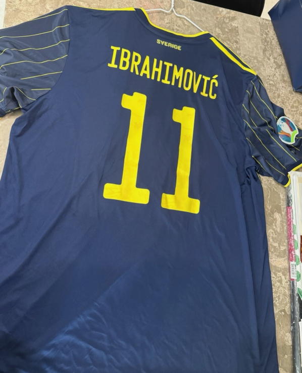 Adidas Sweden National Men’s Soccer Jersey Zlatan Ibrohimovicb #11 2XL