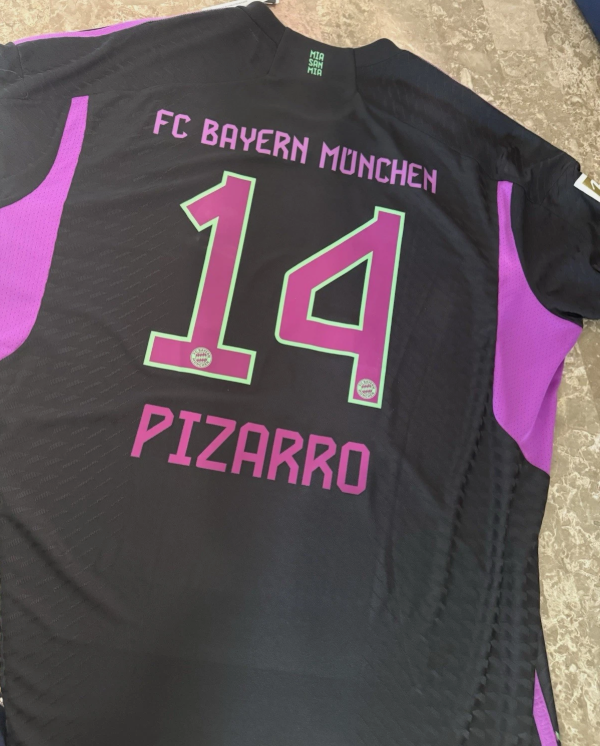 Adidas FC Bayern Munich 23/24 Men’s Away Jersey - Pizarro 2XL