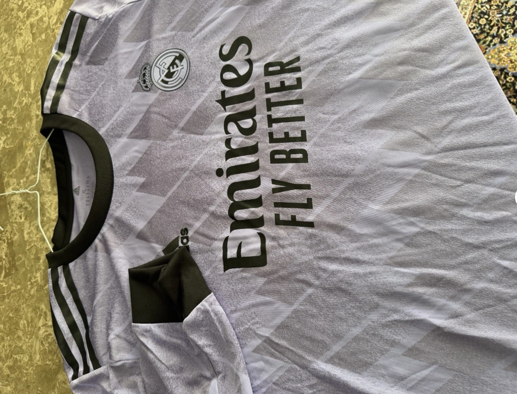 Adidas Men’s Real Madrid 22/23 Long Sleeve Away Jersey - Figo #10 XL