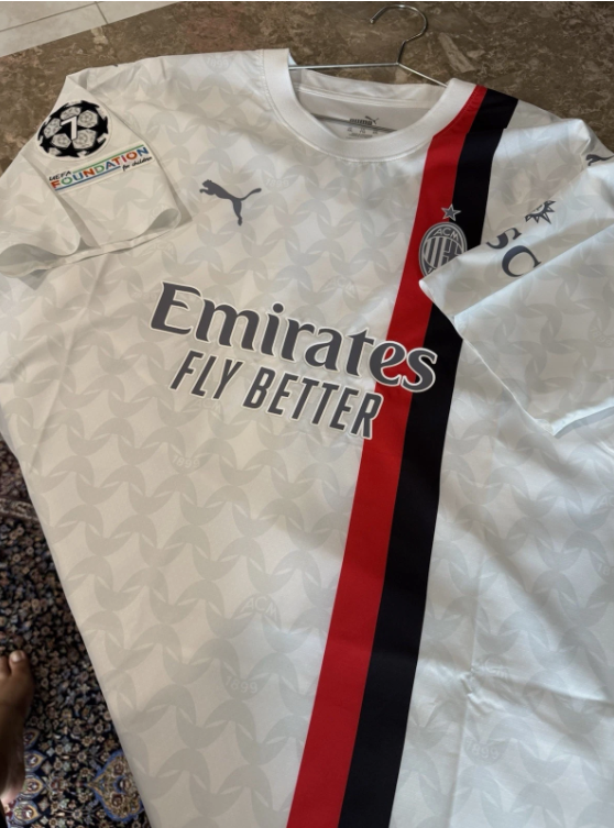 Puma 23/24 AC Milan Away White Kaka #11 2XL Ultraweave